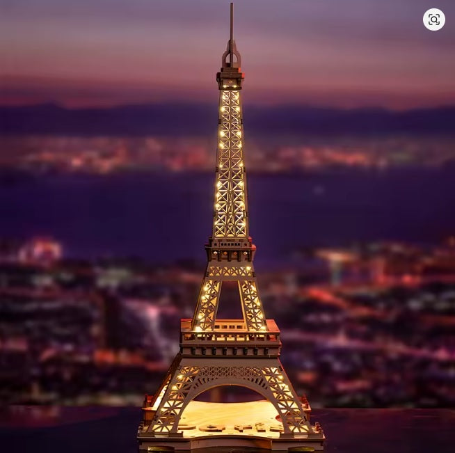 Puzzle 3D bois Tour Eiffel Lumineuse