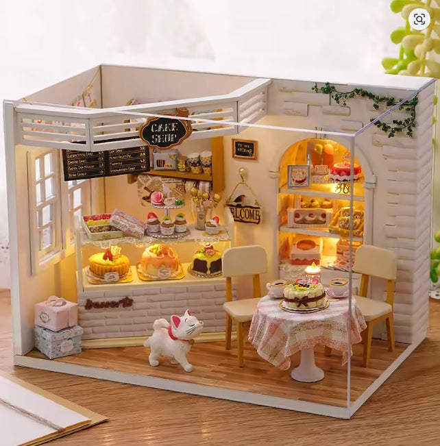 Maison Miniature Cake Shop