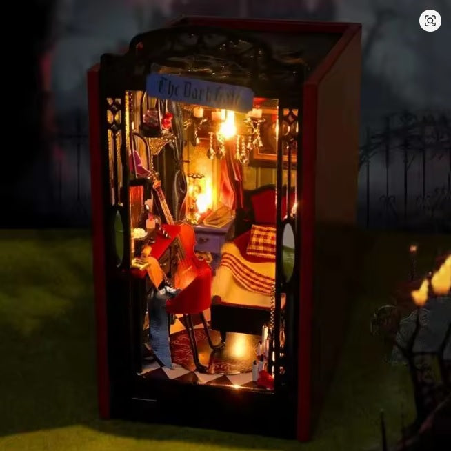 Book Nook The Dark Gate