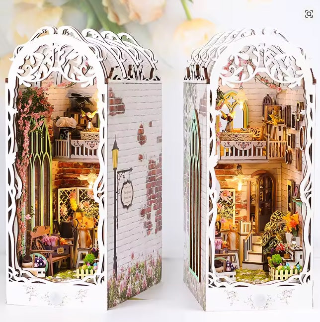 Book Nook Flower House